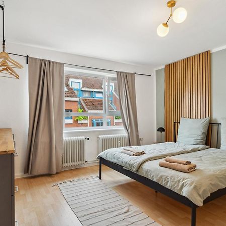 Zentrale Wohnung 3 Zimmer 24H Check In Kiel Exterior foto